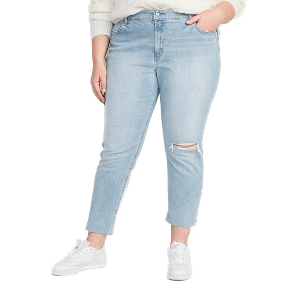 ⭐️HP⭐️ Old Navy Mid-Rise Boyfriend Straight Ripped Jeans LR.9 - Picture 2 of 5